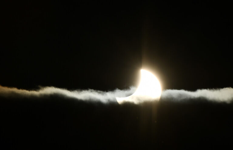 [EN VIVO] Sigue acá la transmisión del eclipse total de sol