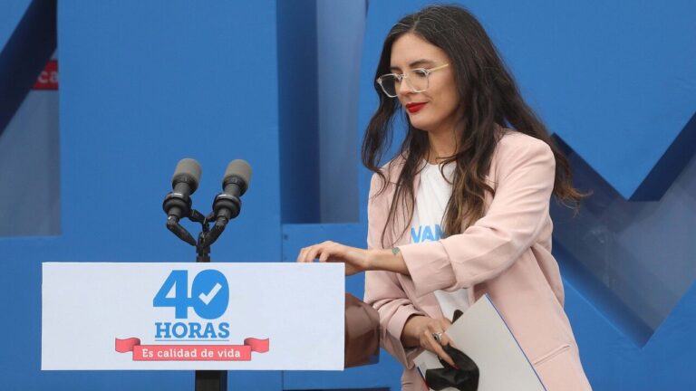 Vallejo criticó idea de disminuir 12 minutos diarios por 40 horas: 