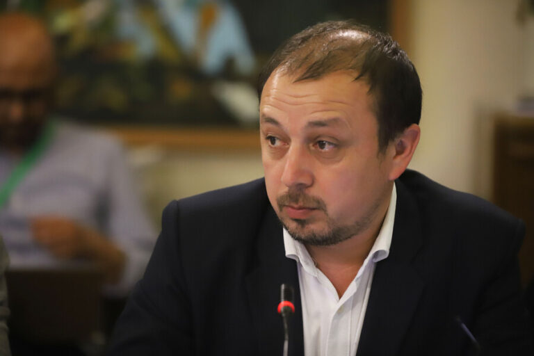 Cuello respalda a Cariola como mejor opción para presidir Cámara: Encabezará 
