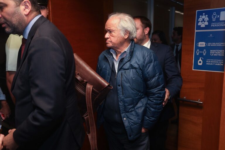 Caso Factop: Arresto domiciliario nocturno y arraigo nacional para el padre de los hermanos Sauer y el abogado Darío Cuadra