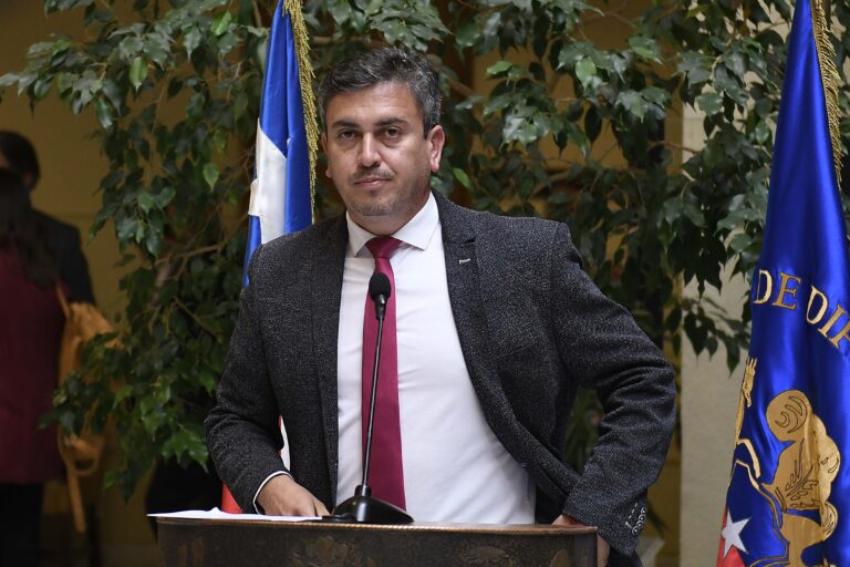 Fiscalía solicita desafuero de diputado Mauricio Ojeda en medio de indagatoria por fraude en arista del Caso Convenios