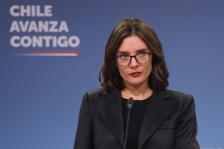 Vallejo por continuidad de Yáñez: 