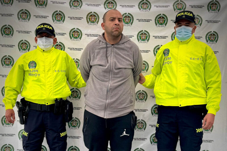 Fiscalía anuncia que solicitará a Colombia la extradición del sospechoso detenido por el crimen del mayor Sánchez
