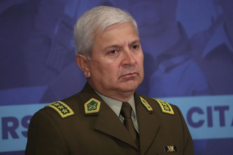 A días de la formalización: ¿El general Yáñez renunciará después del Día del Carabinero?