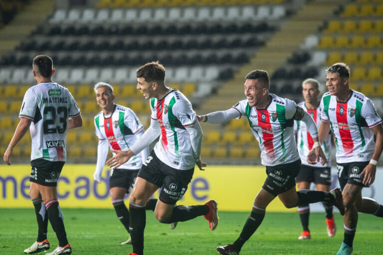 Palestino logra su primera victoria al vencer por goleada a Millonarios en la Copa Libertadores