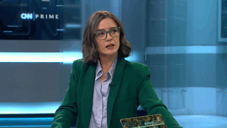 Ministra Vallejo descarta dejar el Gobierno por eventual candidatura presidencial: 