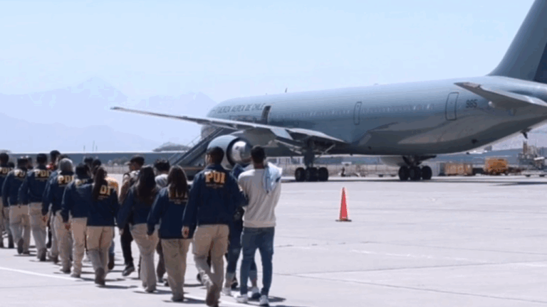 Gobierno confirma nuevo vuelo de expulsión para 60 migrantes venezolanos