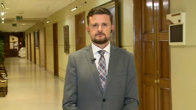 Schubert tras rechazo a moción contra mesa de la Cámara: 