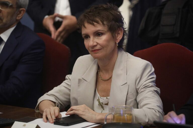 Min. Tohá y la eventual convocatoria al Cosena por Caso Ronald Ojeda: 