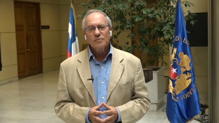 Diputado Hirsch y situación de alcaldesa de Las Condes: 
