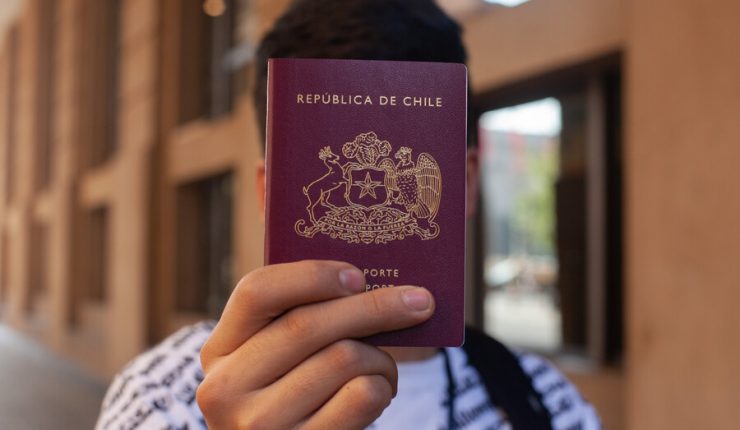 Por ladrones chilenos en EE.UU.: Diputados emplazan al Gobierno a tomar acción ante posibilidad de perder Visa Waiver