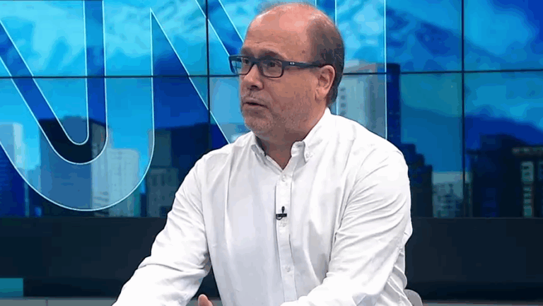 Undurraga (DC) enfatiza la necesidad de un pacto en el oficialismo para detener a la derecha en las elecciones municipales