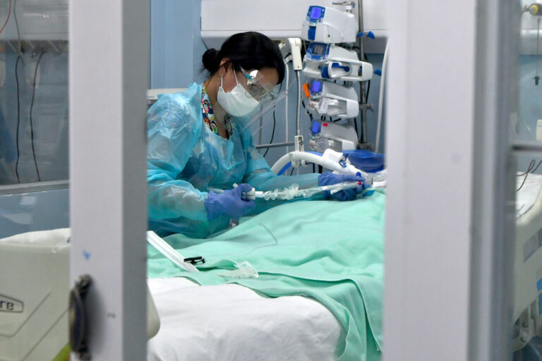 Infectóloga realiza fuerte llamado a vacunarse contra la influenza: 