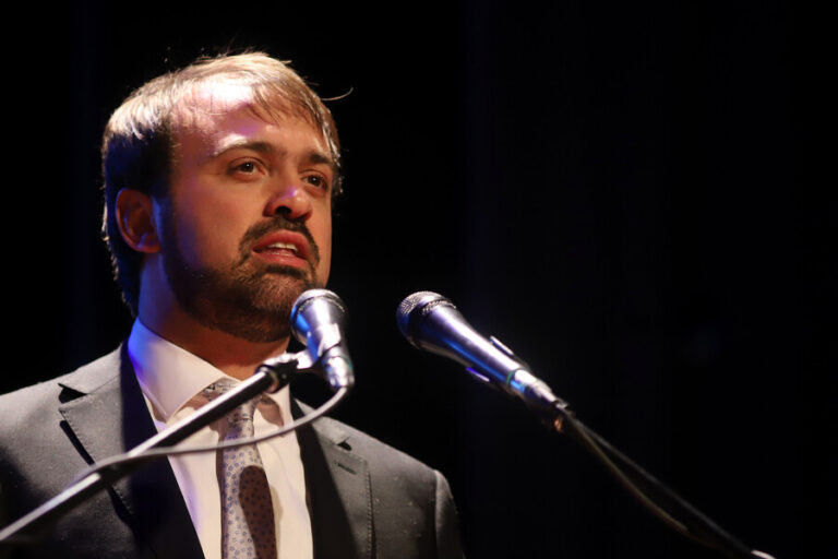 Logros, errores y desafíos de la gestión de Jorge Sharp tras dos periodos encabezando la Municipalidad de Valparaíso