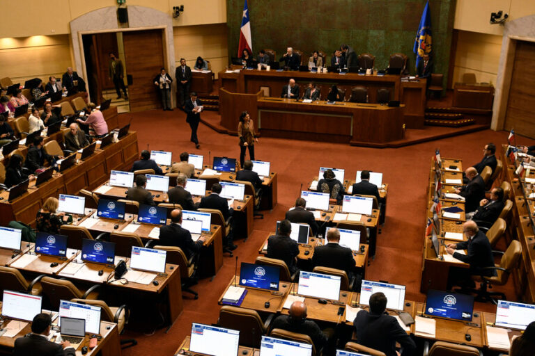 Cámara de Diputados aprueba en general Reglas de Uso de la Fuerza: Instancia declaró inadmisible justicia militar