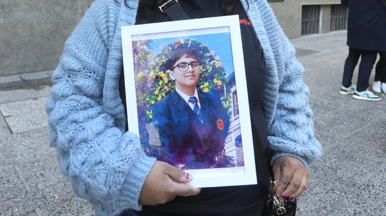 Marcha fatal en Putre: Corte Suprema acoge orden de no innovar de la Fiscalía Militar y ordena que Ministerio Público paralice investigación