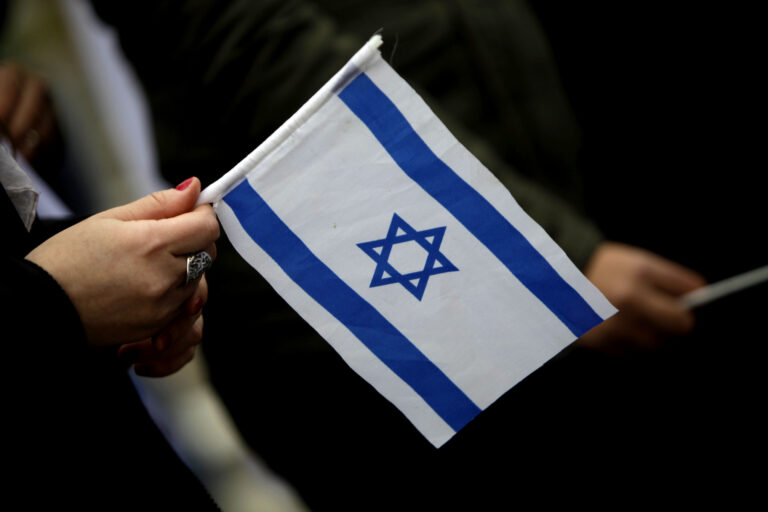 Israel decide llevarse de Chile a su agregado militar