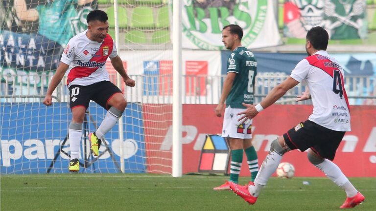 Curicó Unido rescató un empate ante Santiago Wanderers en el segundo tiempo
