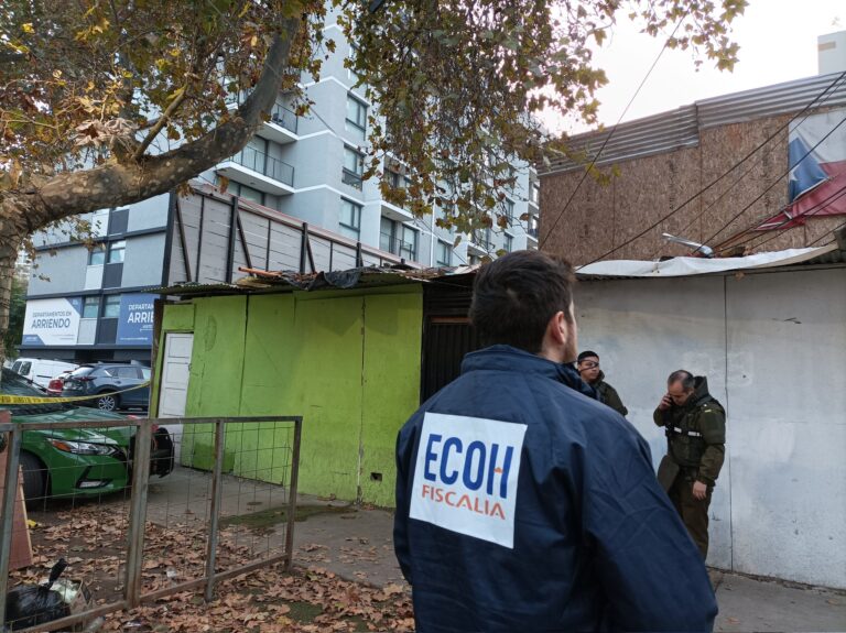 Investigan homicidio frustrado en Ñuñoa: Hombre fue baleado a pasos de escuela de Carabineros