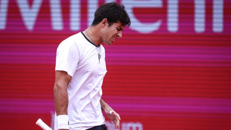 Garín se despide de Roland Garros tras caer ante el 158° del mundo