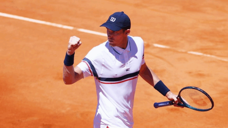 ¿A qué hora enfrenta Jarry al griego Tsitsipas por el pase a semifinales del Masters 1000 de Roma?