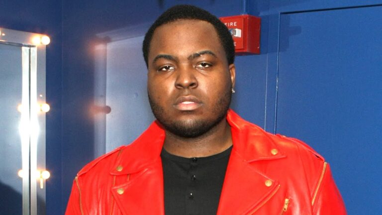Arrestan a Sean Kingston y su madre por cargos de fraude y robo: SWAT realizó redada en su mansión en Florida
