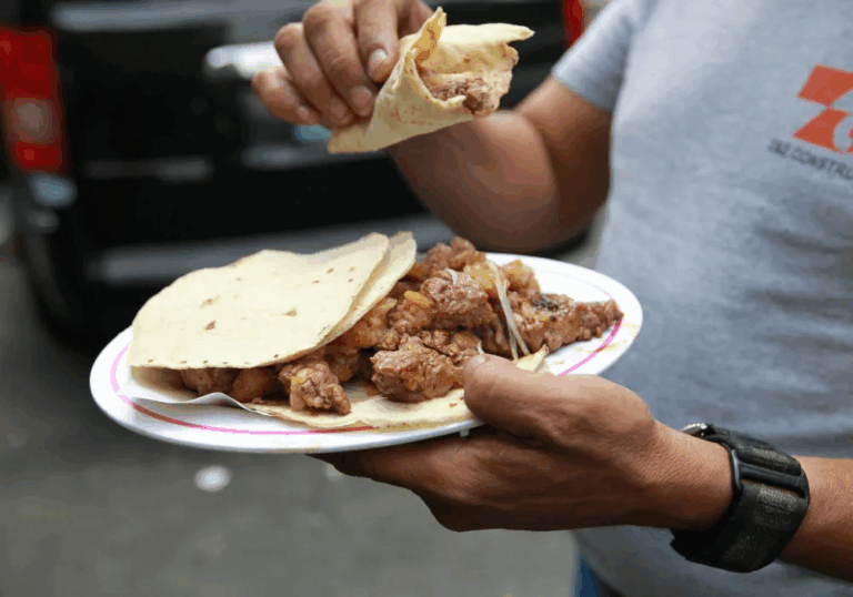 Debate culinario llega a tribunales: Juez de Indiana resuelve si los tacos y los burritos se pueden clasificar como sándwiches