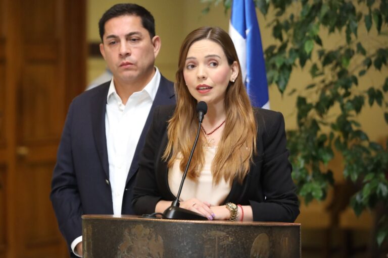 Diputados RN piden al Gobierno cárceles especiales de alta seguridad para extranjeros y acusados de actos terroristas