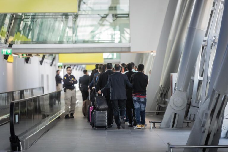 65 ciudadanos venezolanos son expulsados de Chile: Habían cometido delitos e infringido la normativa migratoria