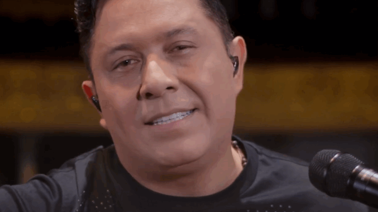 Astor Torres en Chile: Artista guatemalteco teloneará a su padre reversionando sus éxitos en vivo