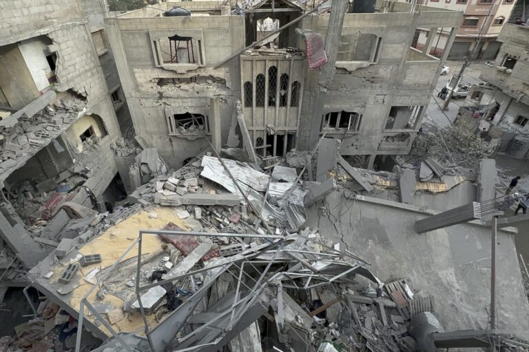 Israel dice que la guerra en Gaza durará al menos 7 meses más y no abandonará el enclave
