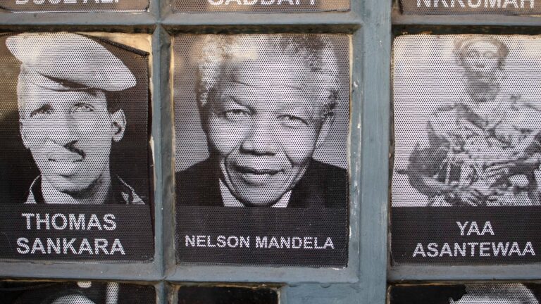 30 años de la asunción de Nelson Mandela: Desde la política y los derechos humanos realizaron conmemoración