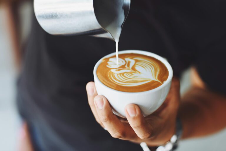 Sernac denuncia ante Fiscalía a fabricantes ilegales por suplantación de la marca Nescafé