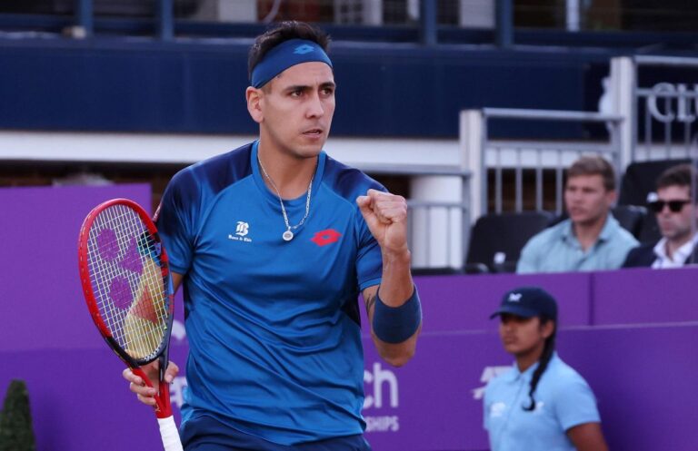 Sólido debut en Mallorca: Alejandro Tabilo vence a Schevchenko y avanza a cuartos de final