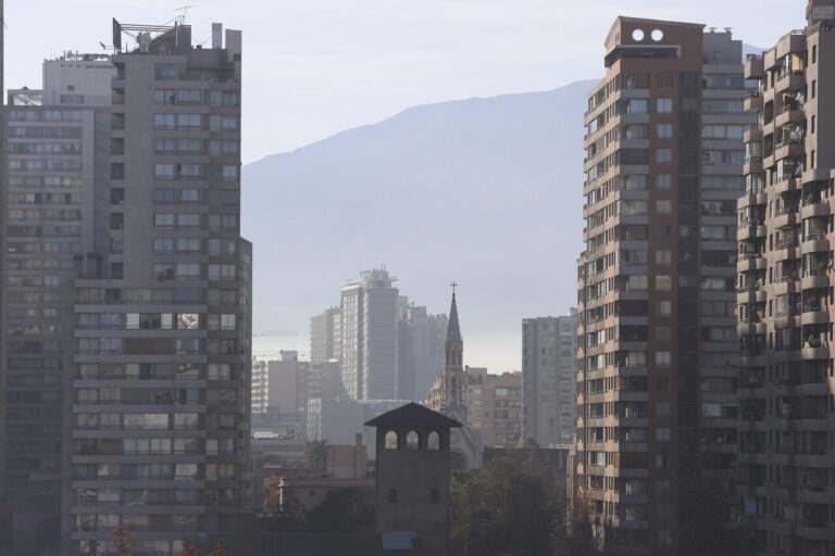 Decretan nueva alerta ambiental para este jueves en la Región Metropolitana