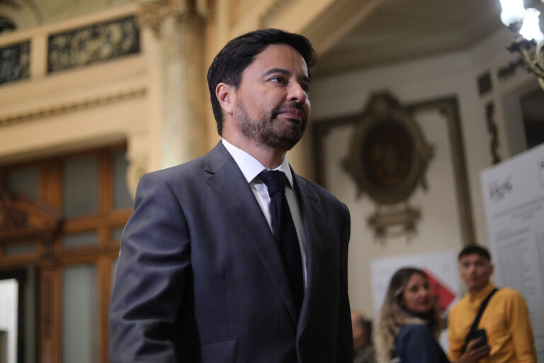 Rodolfo Carter se abre a opción presidencial y a primarias con Evelyn Matthei