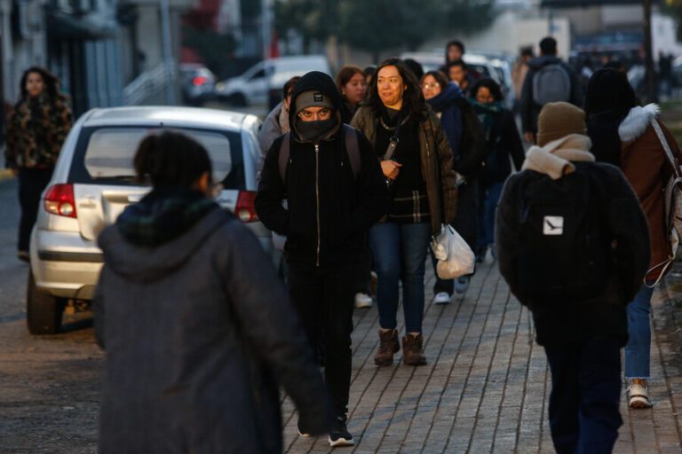 Nuevo sistema frontal: Prevén temperaturas de hasta -2 °C en la Región Metropolitana durante los próximos días