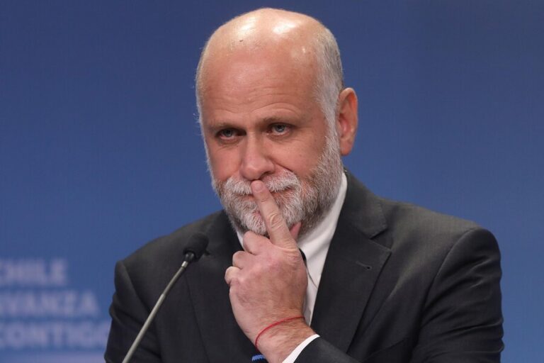 Discusión de pensiones: Elizalde advierte sobre 