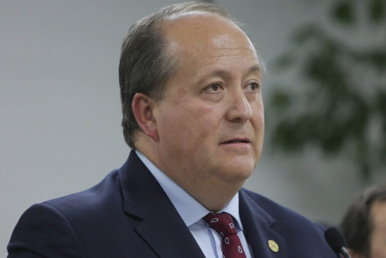Fiscal Valencia anuncia investigación penal tras liberación de miembros del Tren de Aragua en Los Vilos