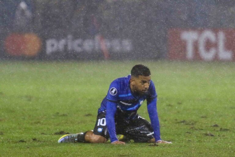 Huachipato cae ante Gremio en la Libertadores pero asegura su clasificación a la Sudamericana