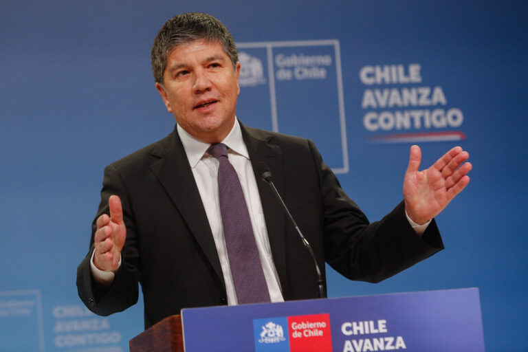 Gobierno critica al Fiscal de Venezuela Saab: 