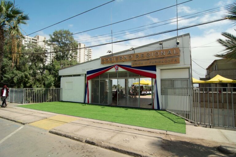 Columna de Álvaro Iriarte: Una alarmante paradoja