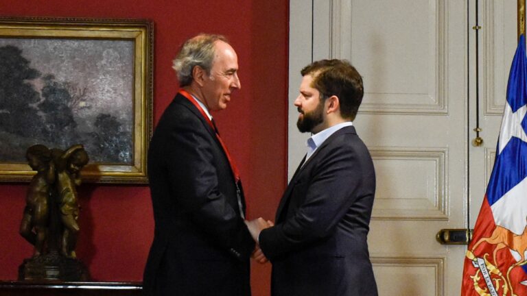 Mewes descarta que anuncios de Cuenta Pública distancie a la CPC del Gobierno y reitera apoyo a la equidad salarial