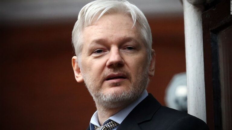 Julian Assange, fundador de Wikileaks, alcanza acuerdo con Estados Unidos y podría salir en libertad