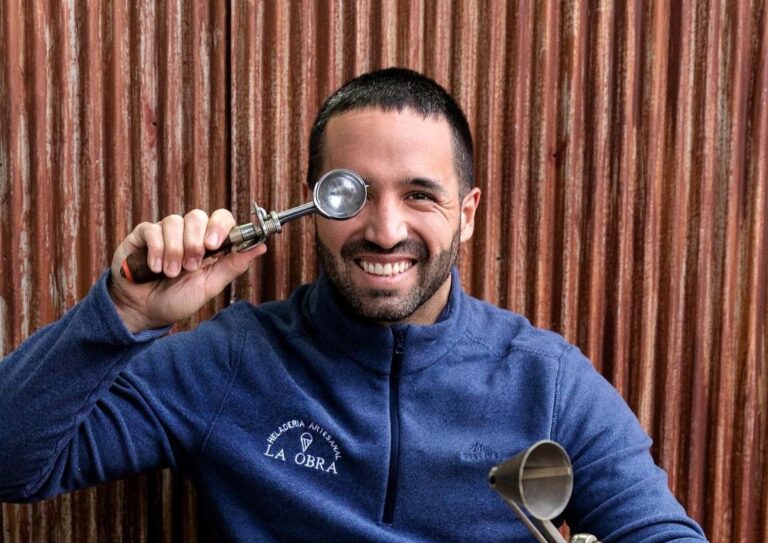 Heladero de Curicó se instaló entre los 100 mejores del mundo: Es el latinoamericano más alto en la lista