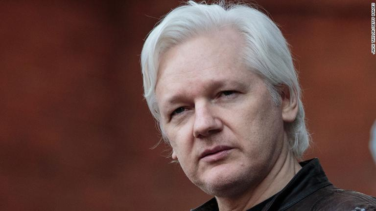 Caso Julian Assange: ¿Qué hizo y de qué acusan al fundador de WikiLeaks?
