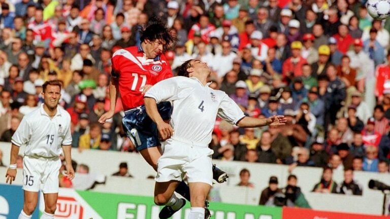 La FIFA recuerda histórico cabezazo de Marcelo Salas en debut de Chile en Francia 98