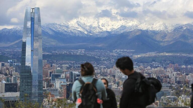 Ranking internacional sitúa a Chile entre los 15 países más hermosos del mundo: 