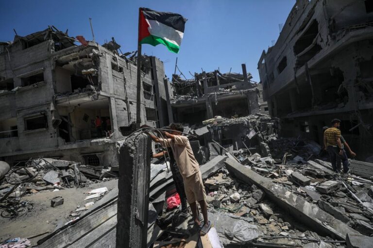 CIJ dice que asentamientos israelíes en Palestina violan la ley: Pide evacuar colonos, desmantelar el muro y devolver tierras