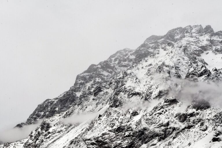 La dramática y silenciosa situación que podría amenazar el suministro de agua de Santiago y Valparaíso